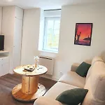 Les Propres Et Equipes Apartment Brest